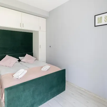 Stare Zoo Zajezdnia Apartamento