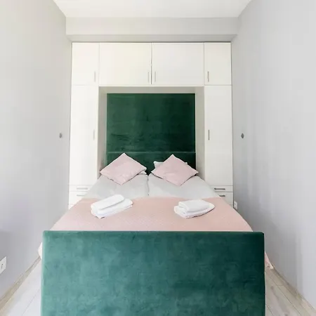 Stare Zoo Zajezdnia Apartamento