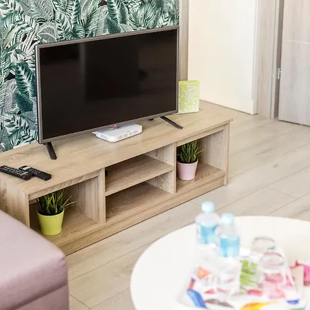 Stare Zoo Zajezdnia *