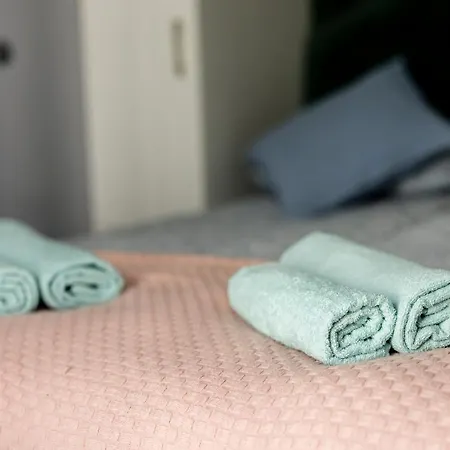 Stare Zoo Zajezdnia *