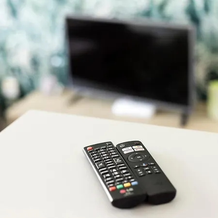 Апартаменти Stare Zoo Zajezdnia Познань