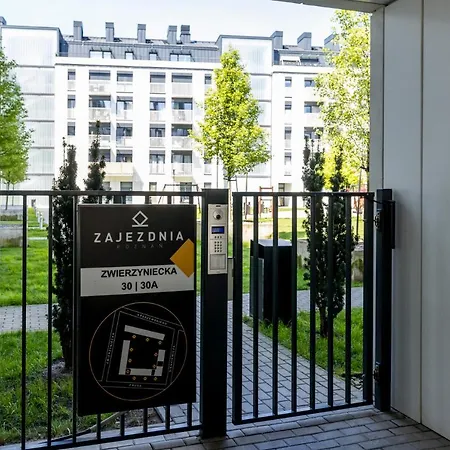 Stare Zoo Zajezdnia *