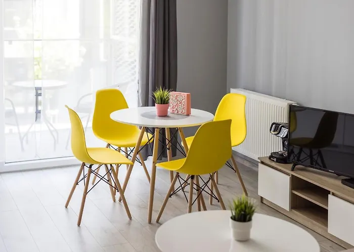 Stare Zoo Zajezdnia Lejlighed