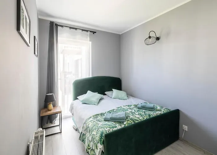 Stare Zoo Zajezdnia * Poznań