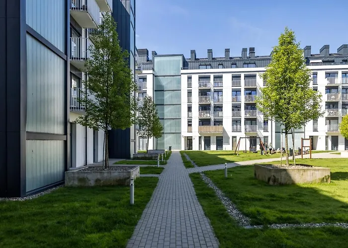 Stare Zoo Zajezdnia *